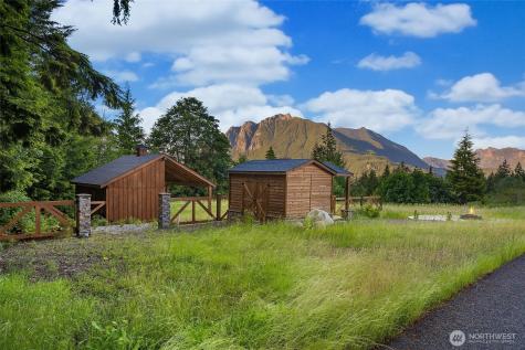 13945 409th Avenue SE North Bend WA 98045