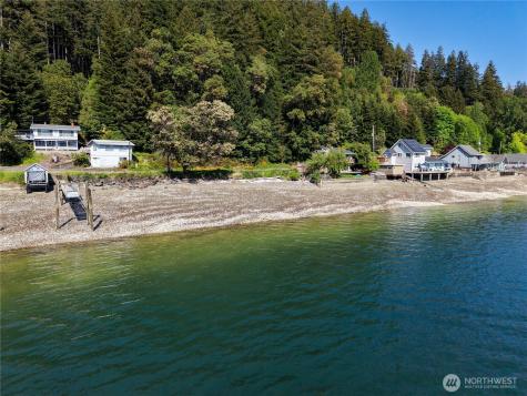 13370 NE North Shore Road Belfair WA 98528