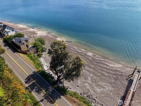 13370 NE North Shore Road Belfair WA 98528