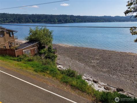 13370 NE North Shore Road Belfair WA 98528