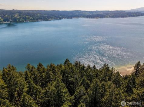 13370 NE North Shore Road Belfair WA 98528
