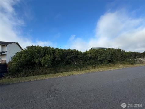 1179 Greenview Avenue SW Ocean Shores WA 98569