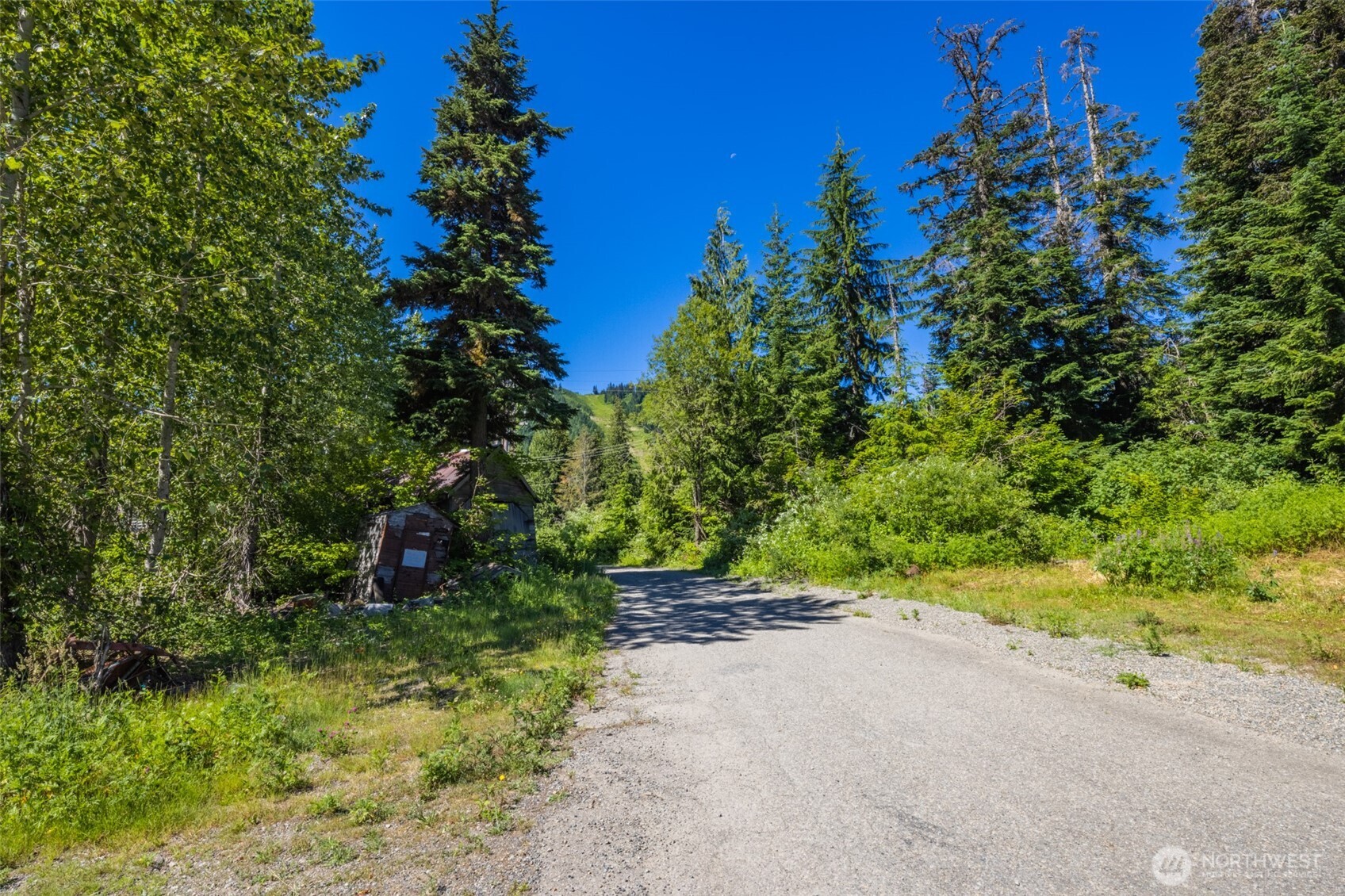 0 Sr 906 Snoqualmie Pass WA 98068