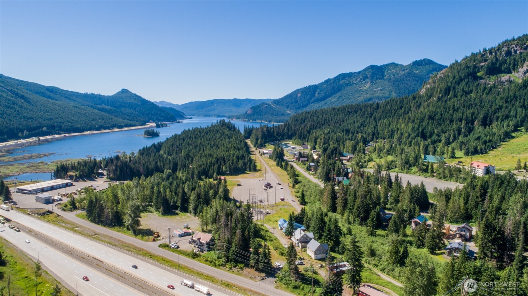 0 Sr 906 Snoqualmie Pass WA 98068