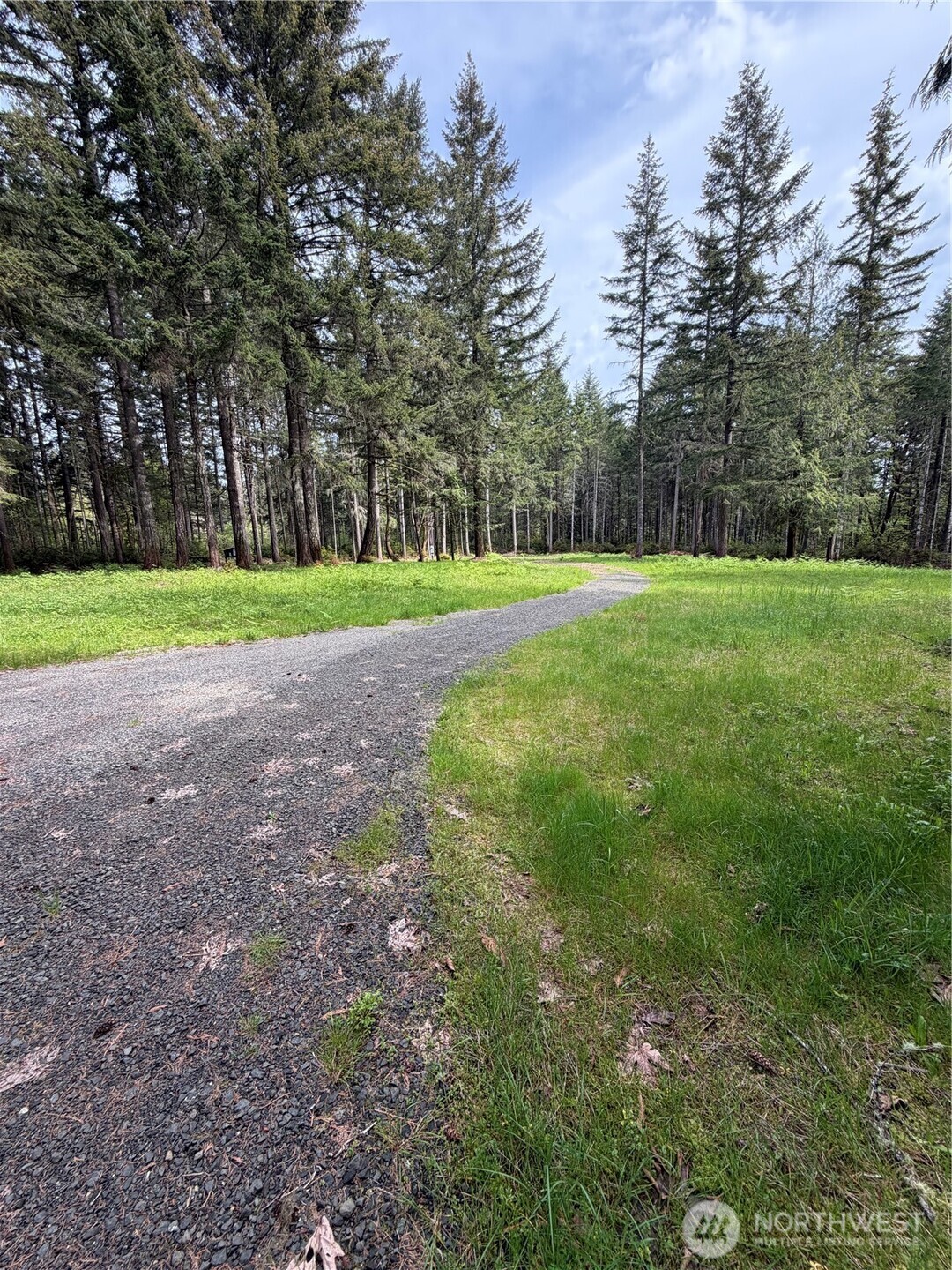 19205 30th Street SW Lakebay WA 98349