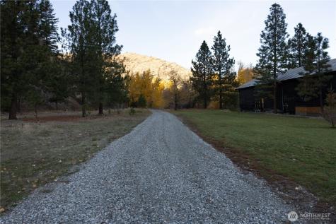 185 Mad Ranch Lane Entiat WA 98822