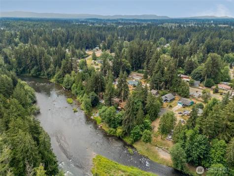 8408 Sumac Court SE Yelm WA 98597
