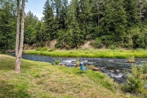 8408 Sumac Court SE Yelm WA 98597