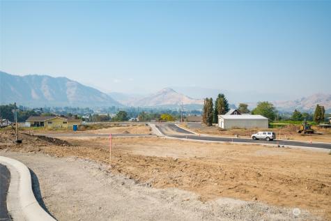 124 Freedom Hills Cashmere WA 98815