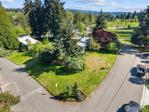 418 111th Avenue SE Bellevue WA 98004