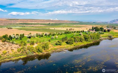 306 Monse River Road Brewster WA 98812