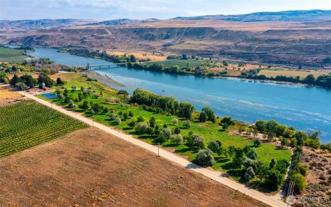 306 Monse River Road Brewster WA 98812