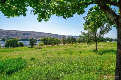 306 Monse River Road Brewster WA 98812