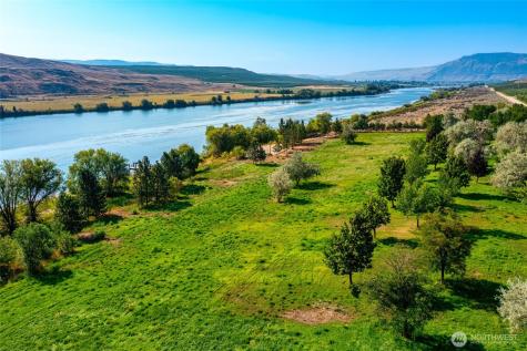 306 Monse River Road Brewster WA 98812