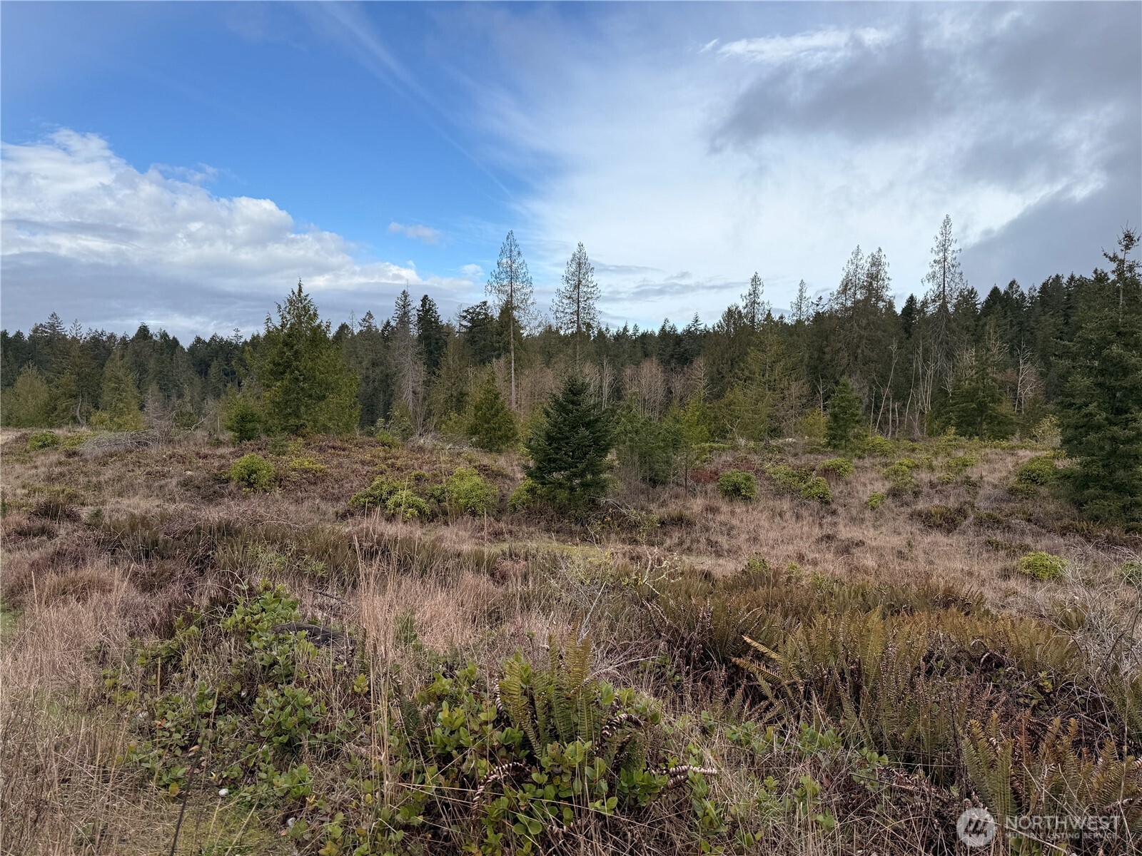 1422 E Sequim Bay Road Sequim WA 98382