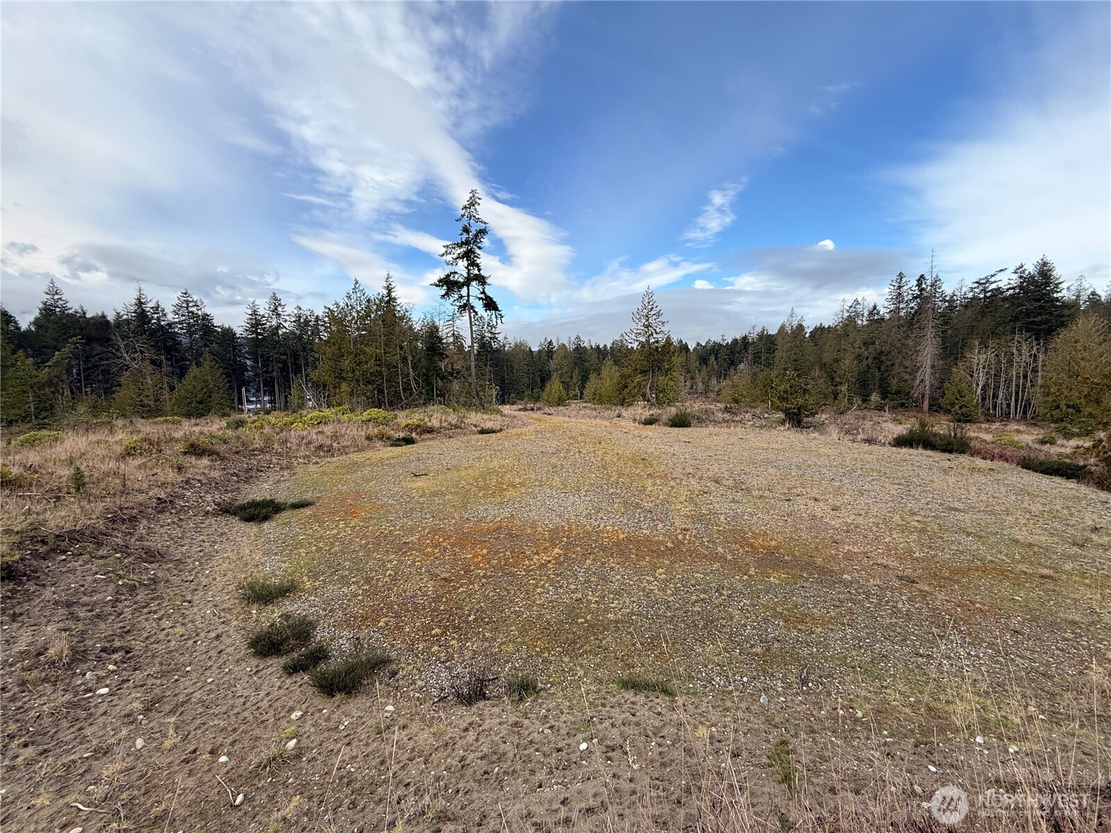 1422 E Sequim Bay Road Sequim WA 98382