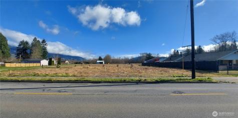 909 N Fruitdale Road Sedro Woolley WA 98284