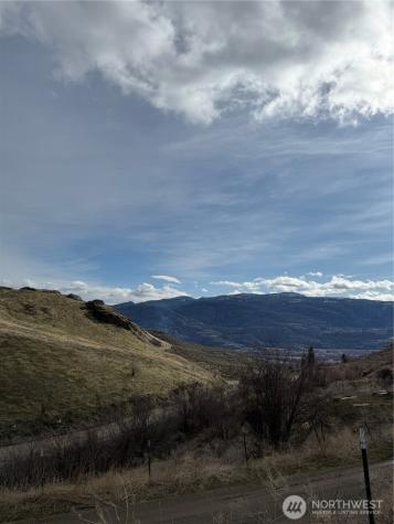 28 Eagles Bluff Road Oroville WA 98844