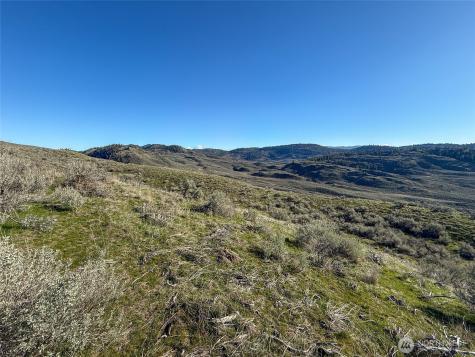 0 Lower White Rock Road Oroville WA 98844