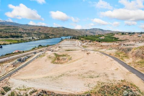 0 S Valiant Drive East Wenatchee WA 98802