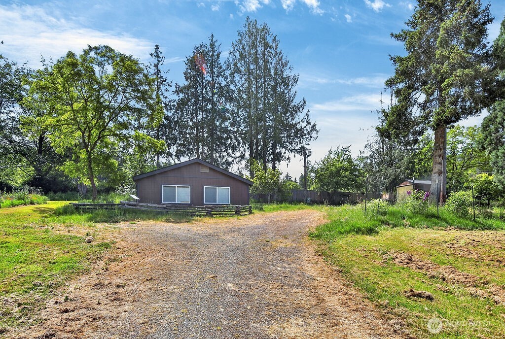 1718 S 3rd Avenue Sequim WA 98382