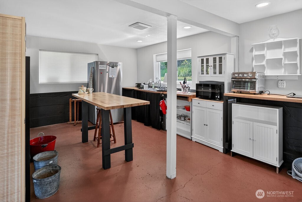 1718 S 3rd Avenue Sequim WA 98382