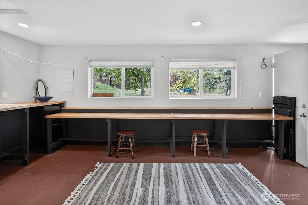 1718 S 3rd Avenue Sequim WA 98382