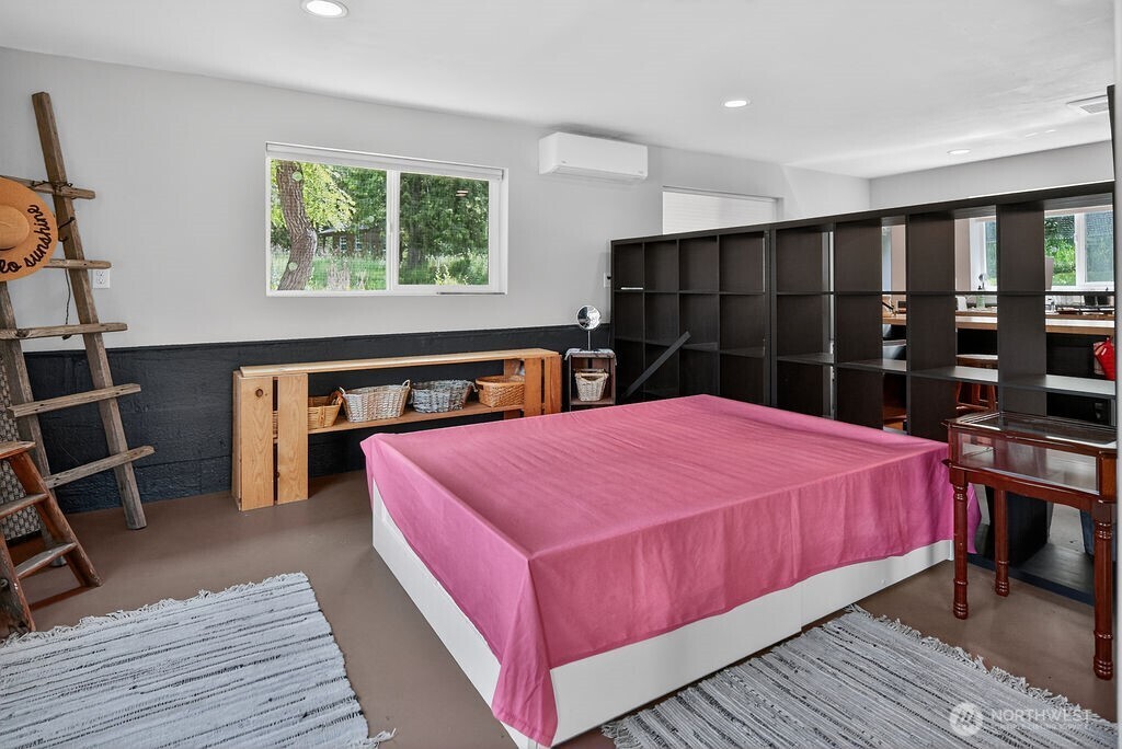 1718 S 3rd Avenue Sequim WA 98382