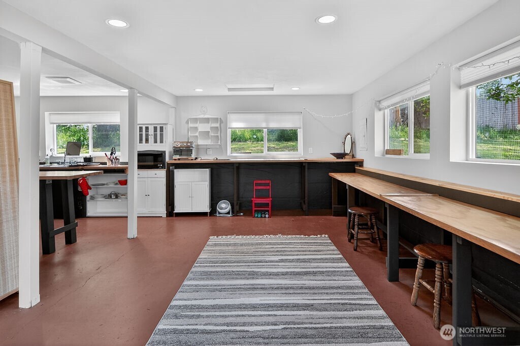1718 S 3rd Avenue Sequim WA 98382