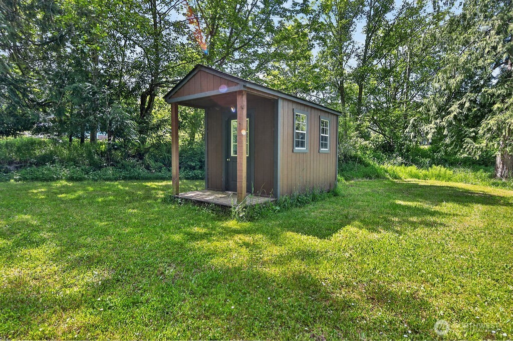 1718 S 3rd Avenue Sequim WA 98382