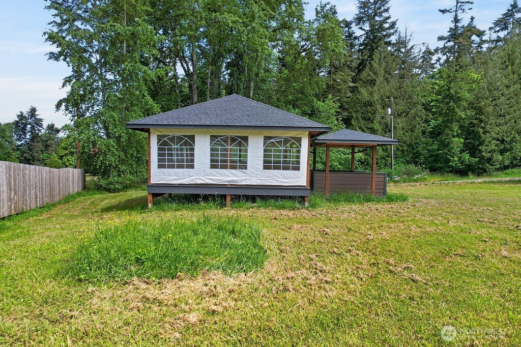 1718 S 3rd Avenue Sequim WA 98382
