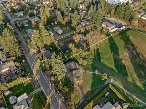18330 4th Avenue S Burien WA 98148