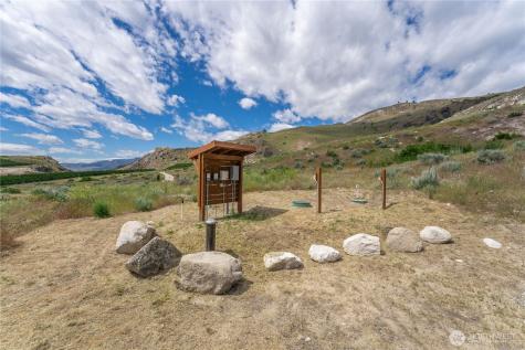51 N Henney Lane Brewster WA 98812