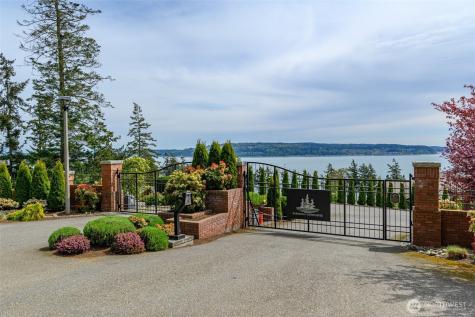 1418 Sergios View Lane Oak Harbor WA 98277