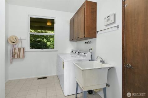 6140 130th Avenue NE Kirkland WA 98033