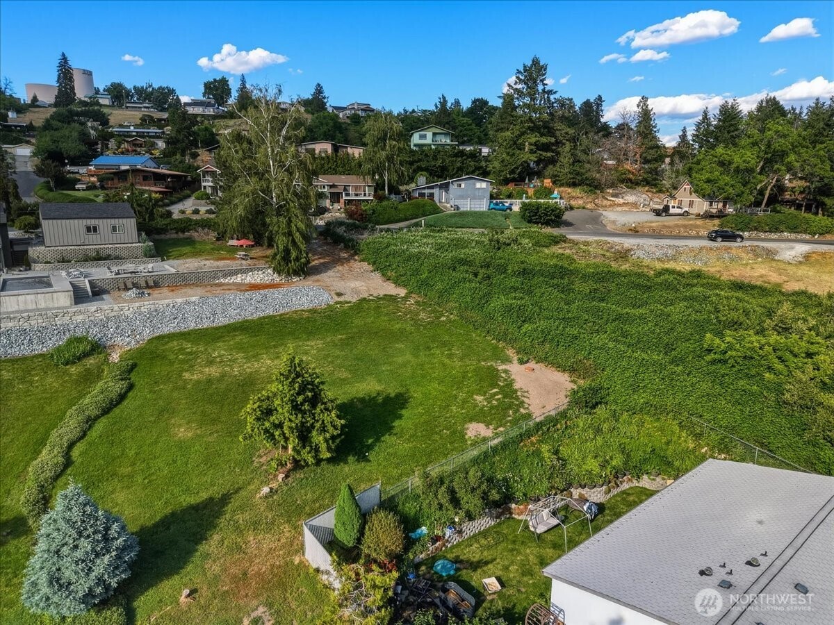 241 Lakeshore Drive Manson WA 98831