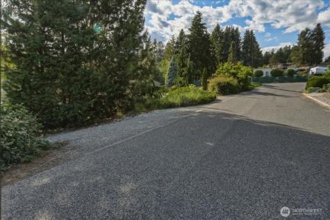 241 Lakeshore Drive Manson WA 98831