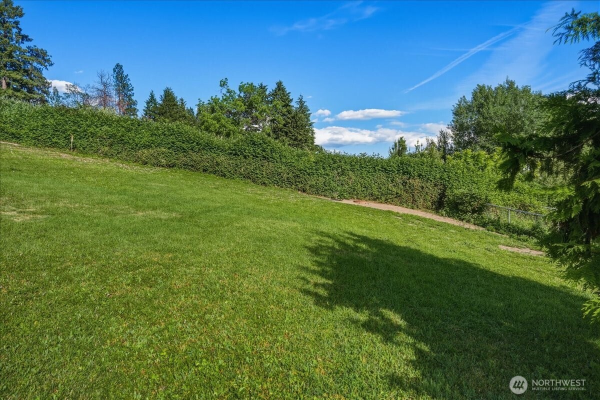 241 Lakeshore Drive Manson WA 98831