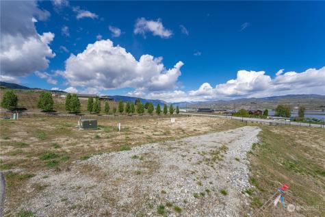 42 Loretta Lane Chelan WA 98816