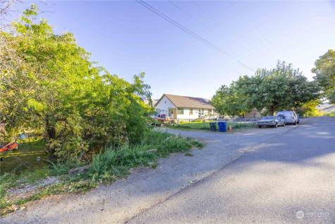 2216 W Prospect Street Chelan WA 98816