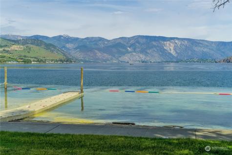 2216 W Prospect Street Chelan WA 98816