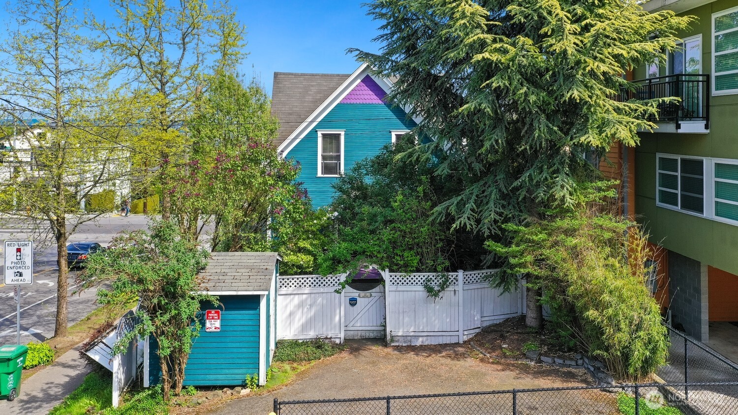 137 23rd Avenue E Seattle WA 98112