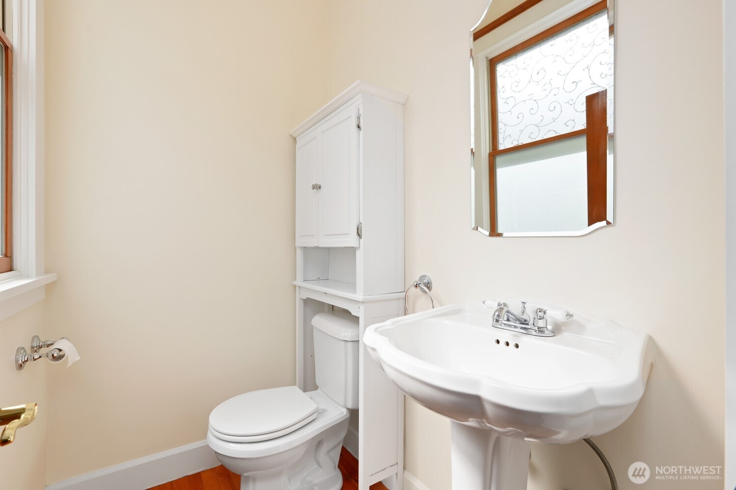 137 23rd Avenue E Seattle WA 98112