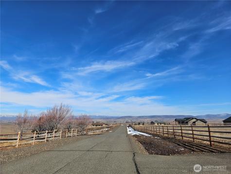 5 Stonegate Drive Ellensburg WA 98926