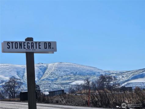 5 Stonegate Drive Ellensburg WA 98926