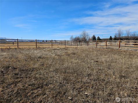 5 Stonegate Drive Ellensburg WA 98926