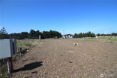 32606 I Street Ocean Park WA 98640