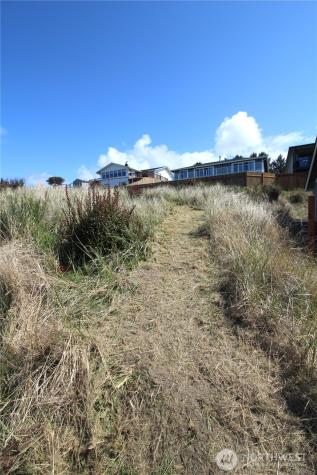 32606 I Street Ocean Park WA 98640