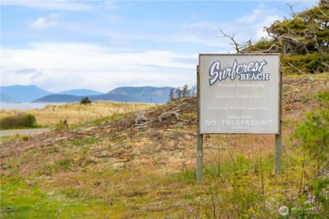 38 Surfcrest Drive Oak Harbor WA 98277