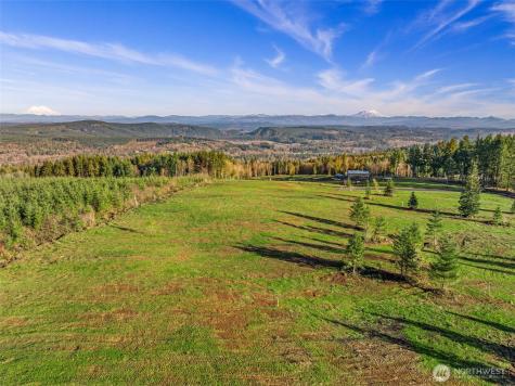 224 Suncrest Drive Castle Rock WA 98611